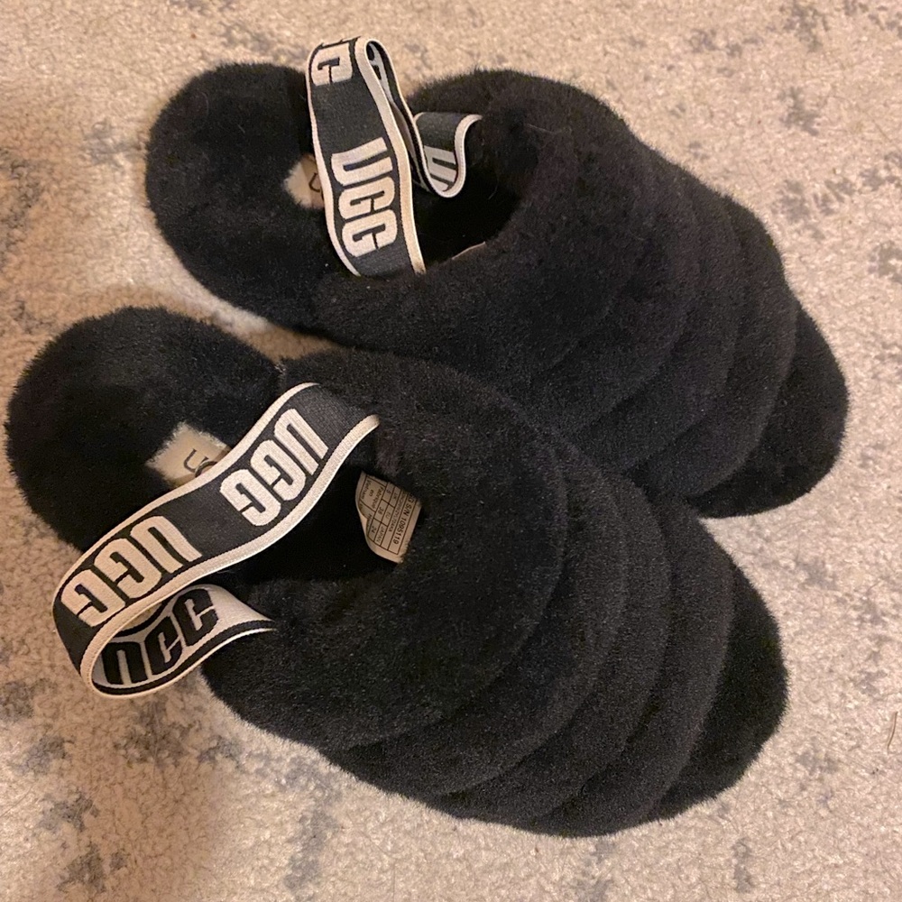 Ugg Slippers New!
